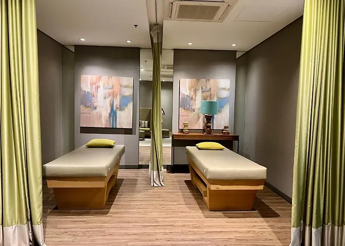 Chic 1-br At Uptown Bgc * Manila