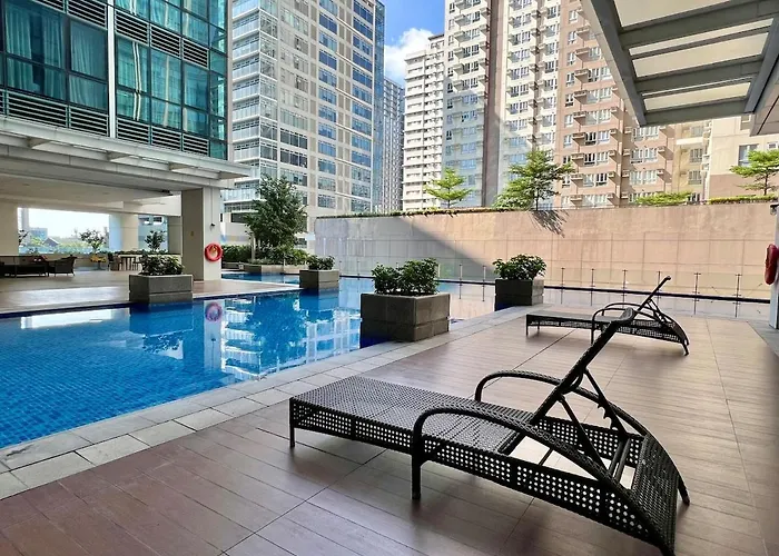Apartment Chic 1-br At Uptown Bgc *